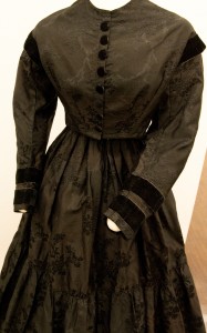 19th Century mourning outfit. Part of the collection held by the Suffolk County Historical Society. Image courtesy of SCHS.