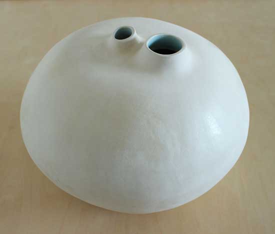 "Untitled" by Rosario Varela. Stoneware, 12 inches (diameter) x 10 inches (height). 