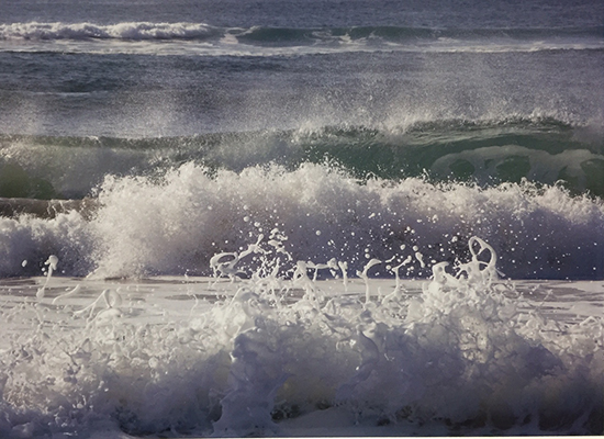"Wave" by Claudia Dunn. Photograph. ©Claudia Dunn.