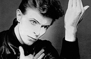 "David Bowie - Heroes" by Source. Licensed under Fair use via Wikipedia - https://en.wikipedia.org/wiki/File:David_Bowie_-_Heroes.png#/media/File:David_Bowie_-_Heroes.png