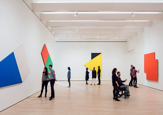 "Approaching American Abstraction: The Fisher Collection" exhibition featuring works by Ellsworth Kelly. Photo: © Henrik Kam, courtesy SFMOMA.