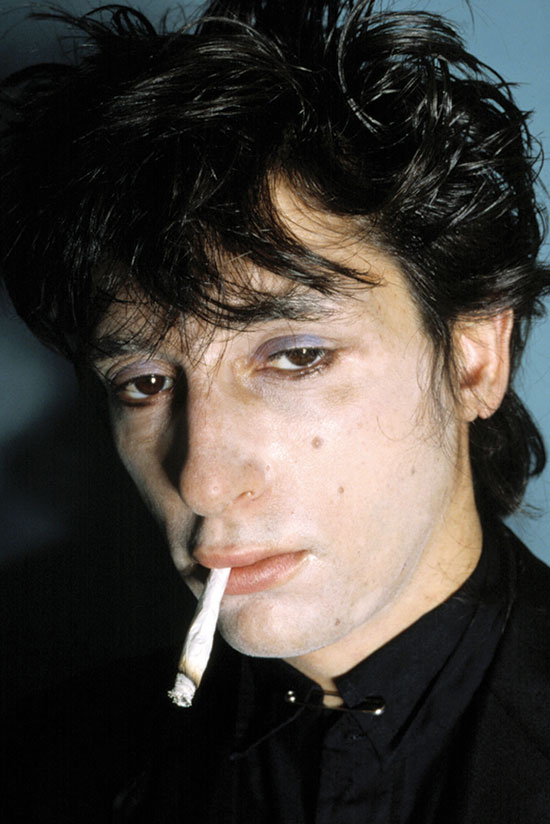 Photo of Johnny Thunders by Marcia Resnick.