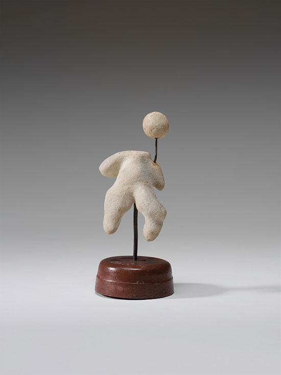 "Untitled (Standing Figure)" by David Smith, 1932. Coral, steel wire, and bronze rod, on artist’s cast-cement base, 5 11/16 x 2 1/2 x 2 1/2 inches. © Photo by David Heald; Courtesy The Estate of David Smith and Hauser & Wirth; © 2017 The Estate of David Smith, licensed by VAGA, New York, NY. 