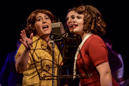 Michaal Lyn Schepps (Anna Smith), Alyssa Kelly (Rose Smith) and Anna Schiavoni (Tootie Smith) performing 1940's harmonies in "Meet me in St. Louis - A Live Radio Play". Photo: Dane DuPuis. Courtesy of Southampton Cultural Center.