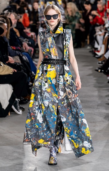 Jackson Pollock paint splatters on the floor of studio inspired a new fashion in Sacai's Fall 2019 Ready-to-Wear Collection. Photo courtesy of Pollock-Krasner House and Study Center.