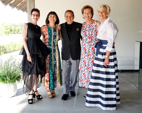 Terrie Sultan, Maya Lin, Leonard Riggio, Louise Riggio and Mary Frank at the Parrish Art Museum Midsummer Party, July 2019. Photo: Carl Timpone/BFA.com. Courtesy Parrish Art Museum.
